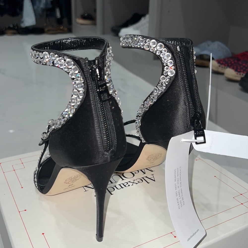 Alexander McQueen heels - Picture 8 of 12